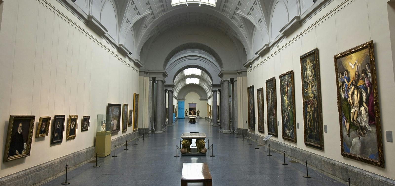 Interiørvisning av Prado-museets galleri