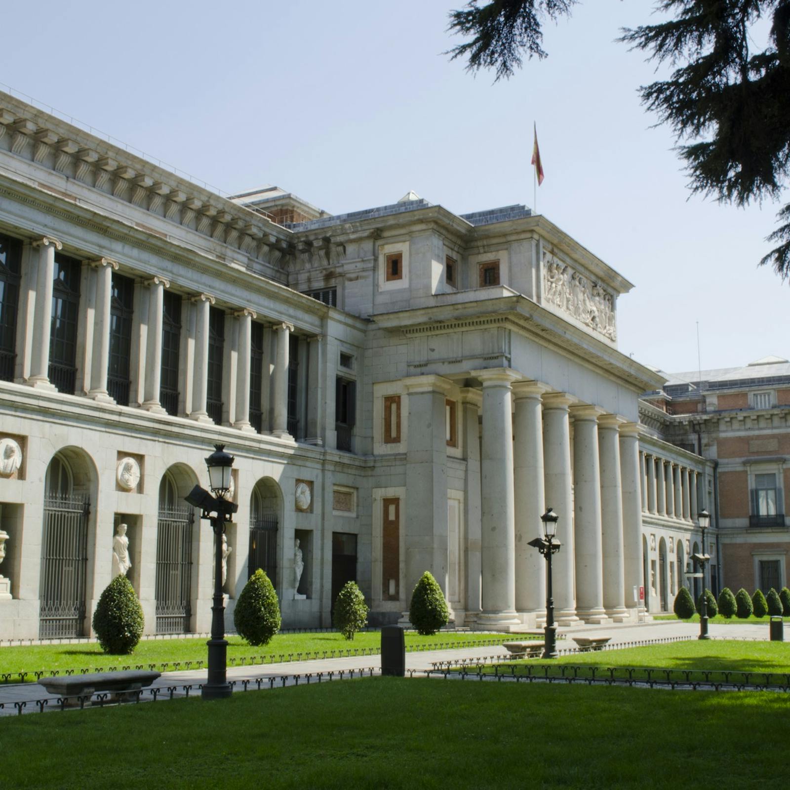 Externt vy över Pradomuseets innergård